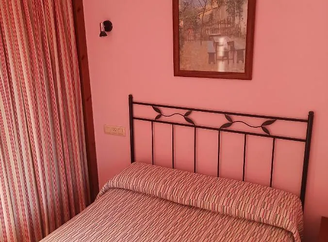 بيت ريفي Casa Aldea Castanos